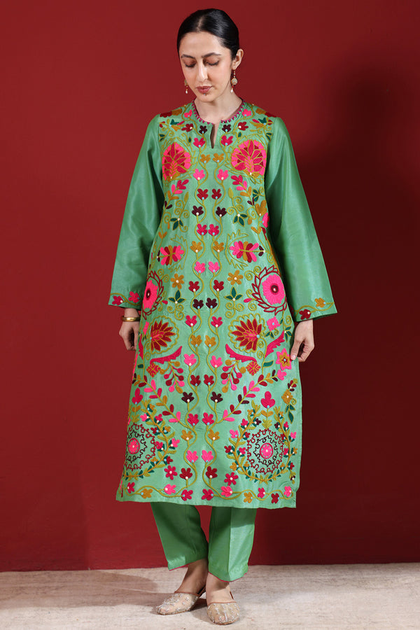 Ember Florals Folk Set