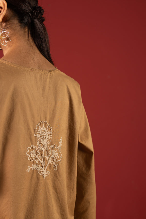 Timeless Threads Tasseled Set