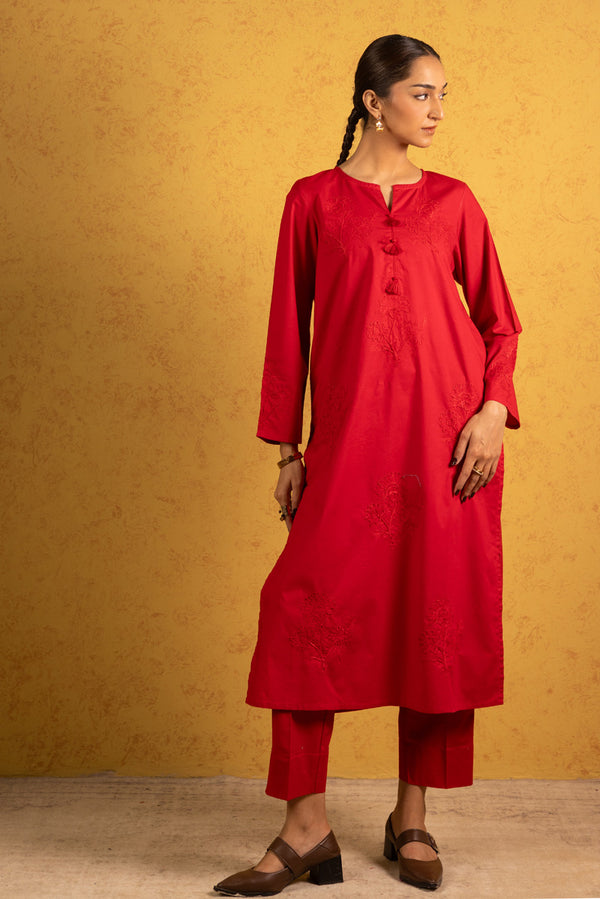 Timeless Threads Tasseled Set