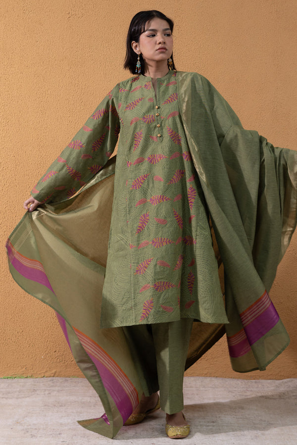 Embroidered Story 3-Piece Set