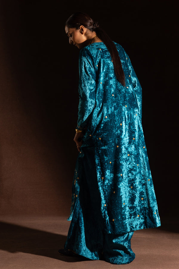 Embroidered Velvet Noir Set