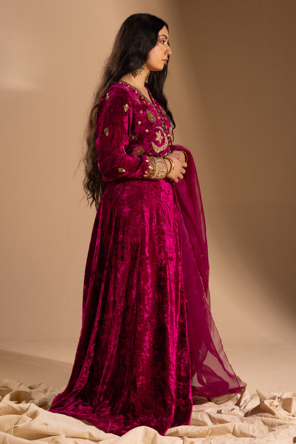 Chand Tara Velvet 3-Piece Lehnga Set