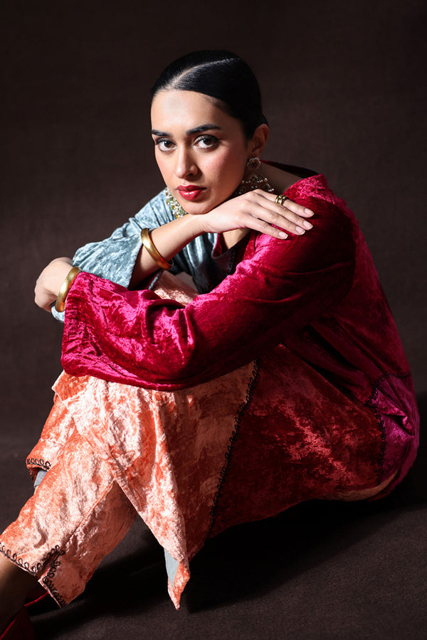 Rang Saaz Velvet Set