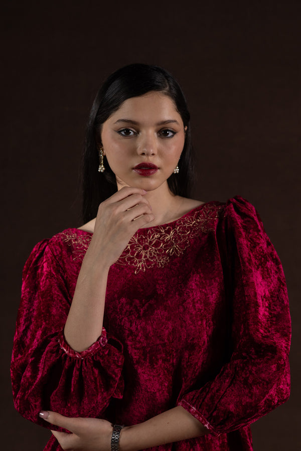Crimson Velvet Farshi Set