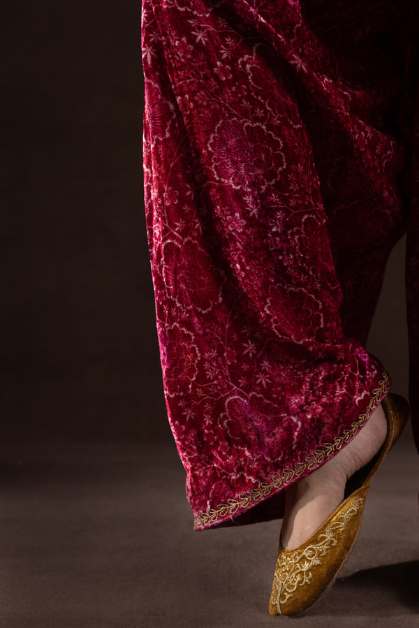 Crimson Velvet Farshi Set