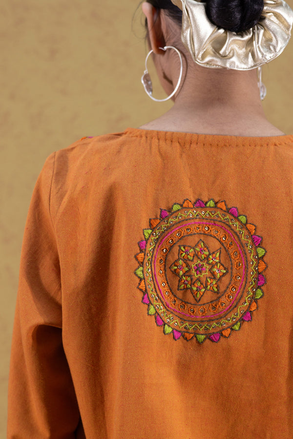 Hand-Embroidered Heritage Set