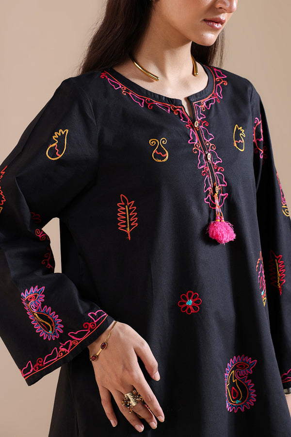 Embroidered Laari Adda Set