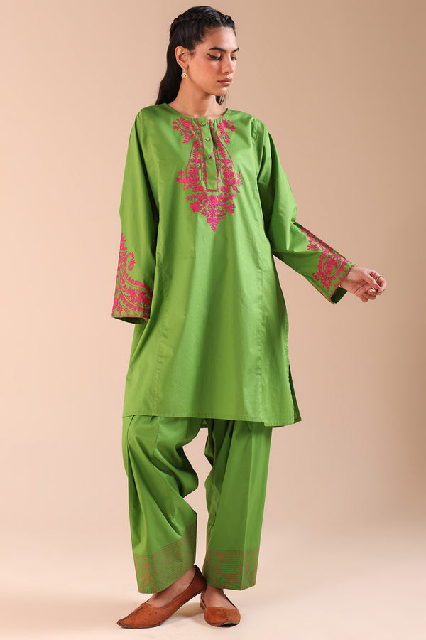 Chitrali Chogha Grace Set