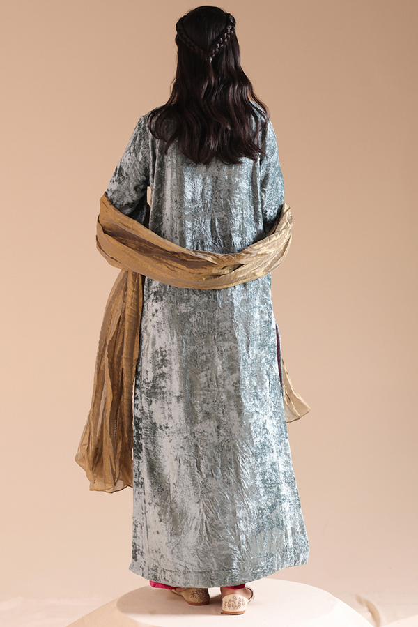 Zareen Velvet 3-Piece Set