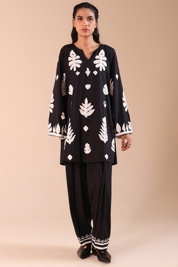 Monochrome Appliqué Edit Set